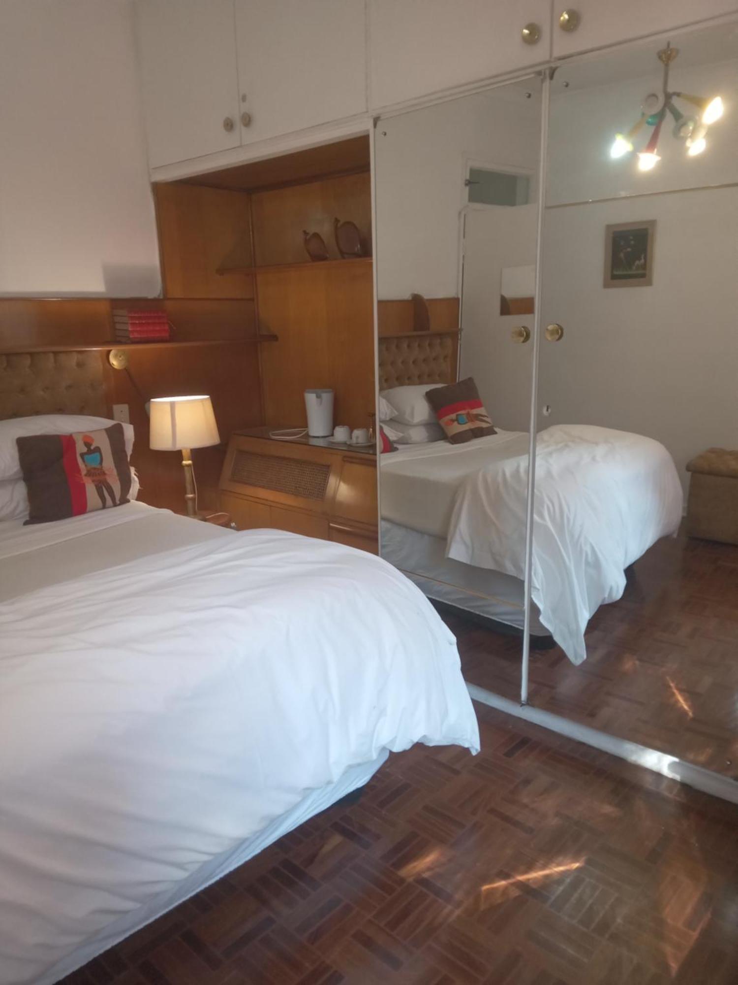 Emerald Guest House Springs Luaran gambar