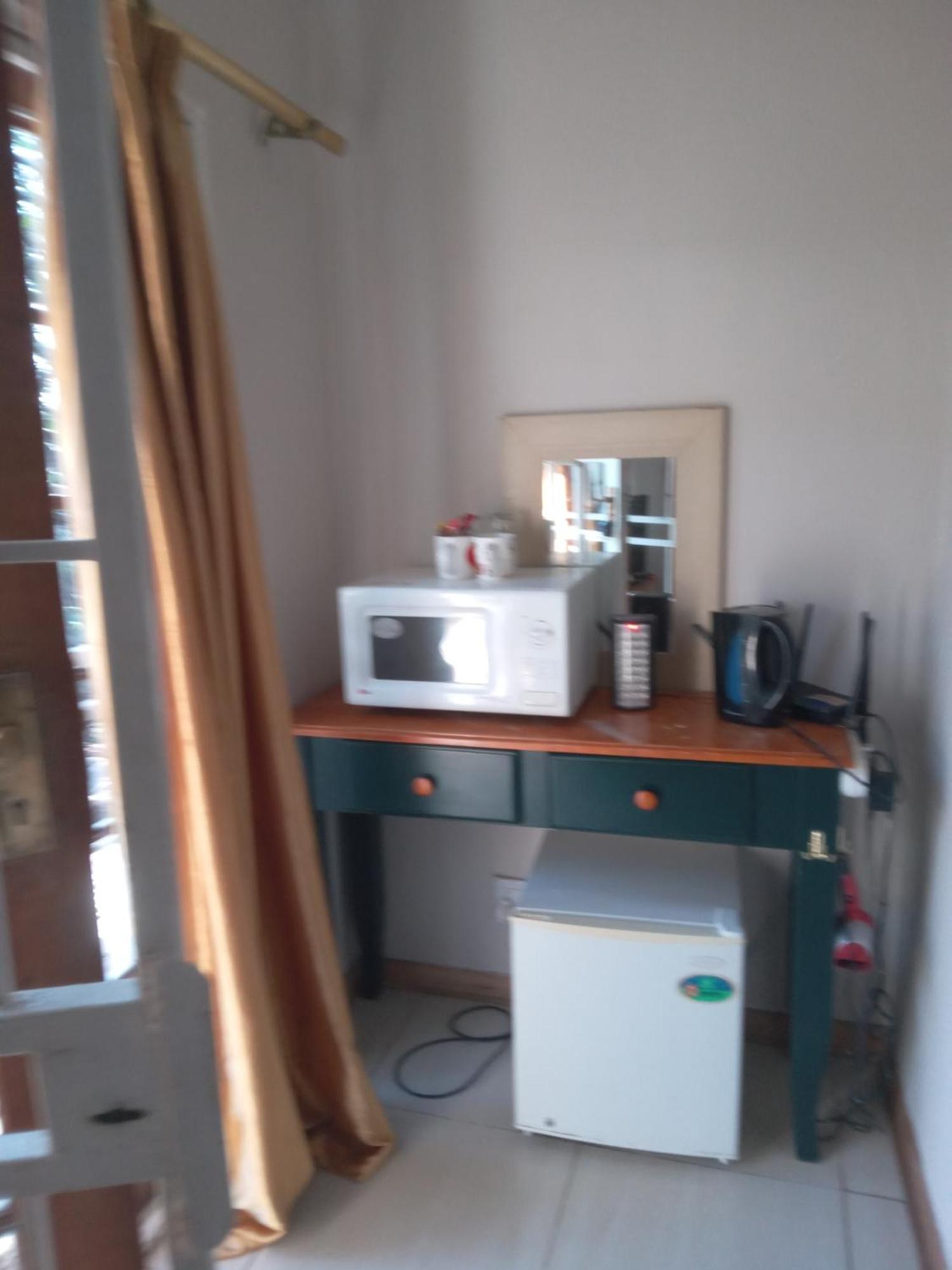 Emerald Guest House Springs Luaran gambar